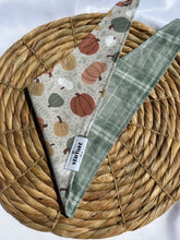 Load image into Gallery viewer, Classic Fall